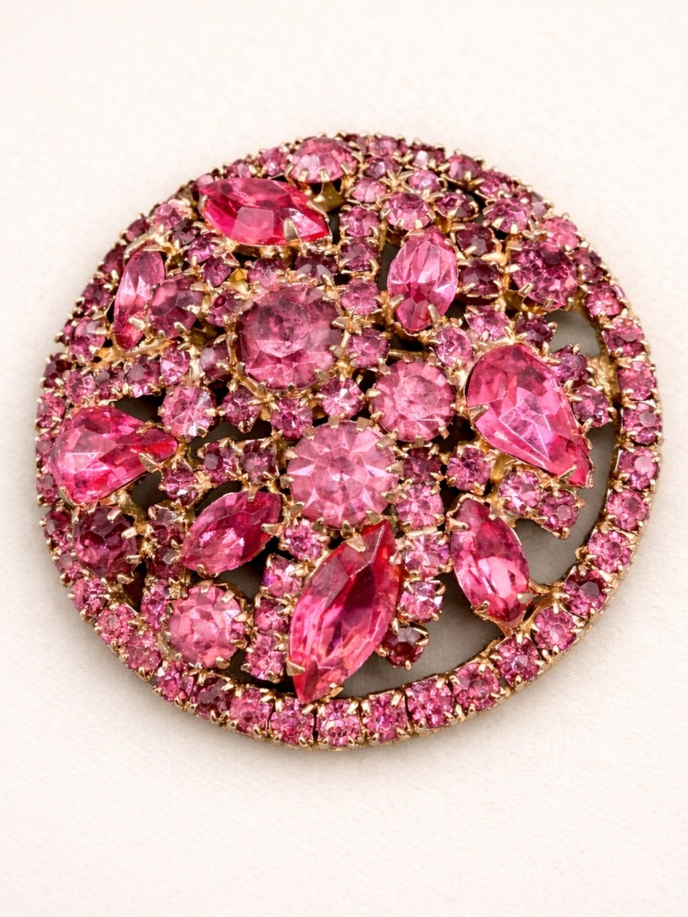 Vintage Weiss Pink Rhinestone Bombé Dome Brooch Couture Runway